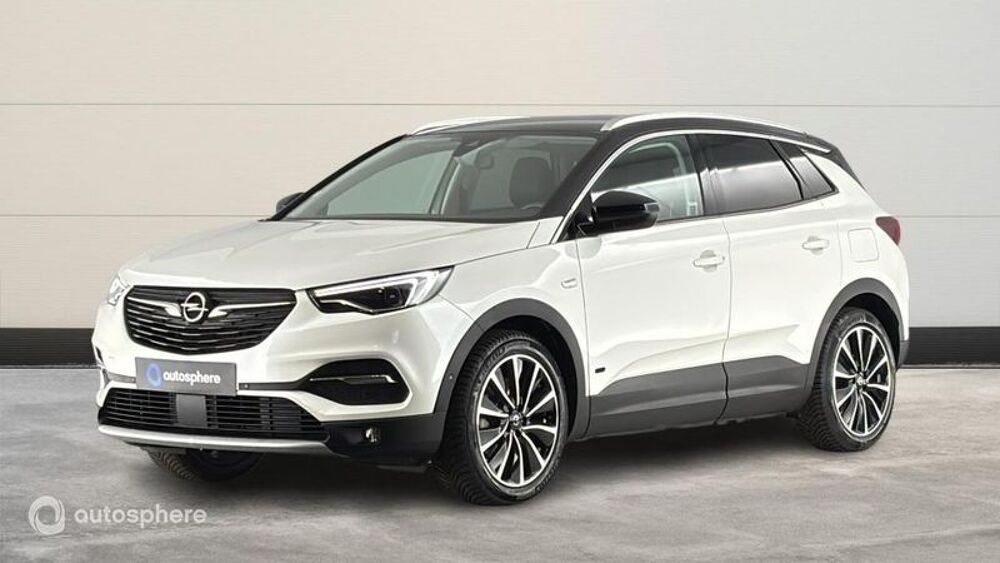 Grandland x Hybrid4 300ch Ultimate 2021 occasion 63000 Clermont-Ferrand