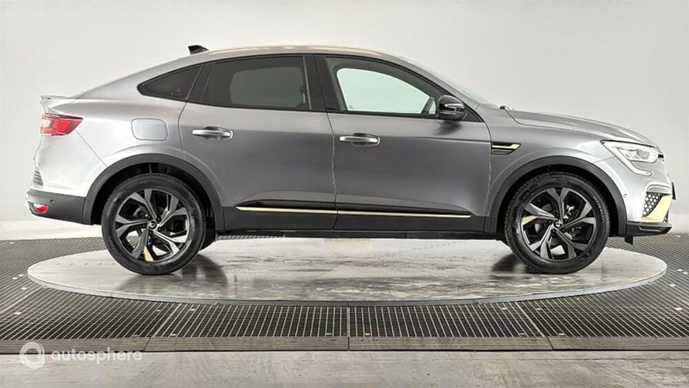 Arkana 1.6 E-Tech hybride 145ch Engineered -22 2023 occasion 73300 Saint-Jean-de-Maurienne