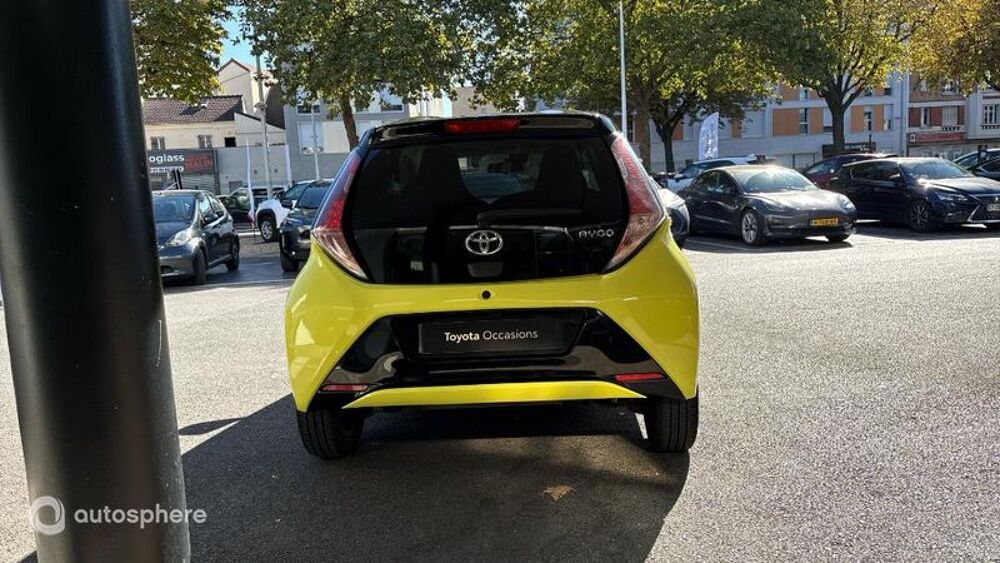 Aygo 1.0 VVT-i 69ch x-cite 3 Jaune Fizz 5p 2016 occasion 92000 Nanterre