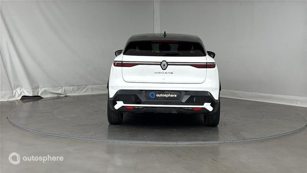 M&eacute;gane E-Tech Electric EV60 220ch Iconic super charge -C 2023 occasion 10000 Troyes