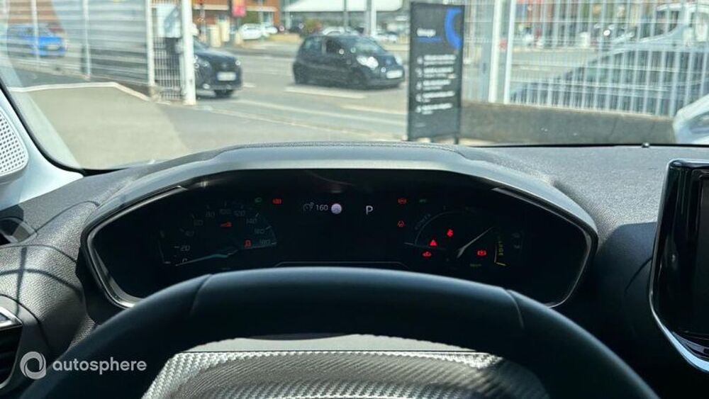 208 e- 156ch 54 kWh Style 2025 occasion 63200 Riom