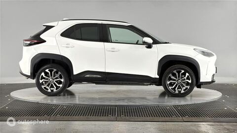 Yaris Cross 116h Design MY22 2023 occasion 69200 V&eacute;nissieux