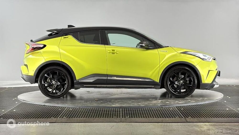C-HR 122h JBL Edition 2WD E-CVT RC18 2019 occasion 69700 Givors