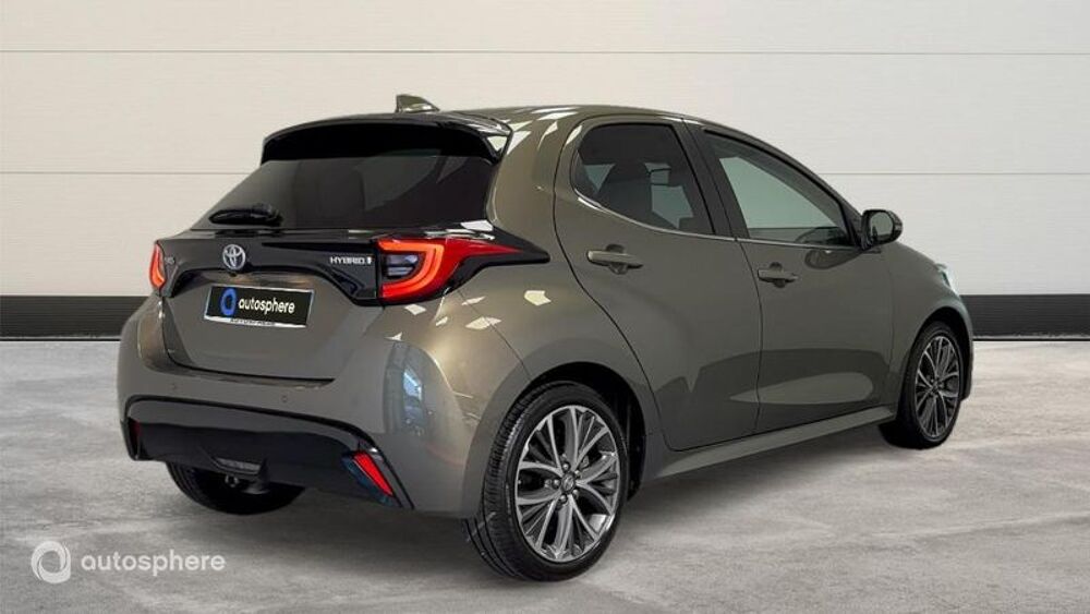 Yaris 116h Iconic 5p MY21 2022 occasion 74330 &Eacute;pagny Metz Tessy
