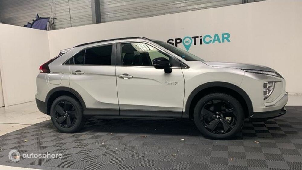 Eclipse Cross 2.4 MIVEC PHEV 188ch Black Collection 4WD 2023 2024 occasion 84000 Avignon