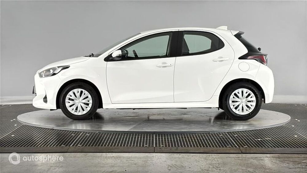 Yaris 116h Dynamic 5p MY22 2023 occasion 69200 V&eacute;nissieux