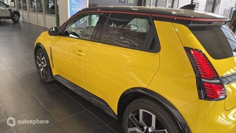 Clio III E-Tech Electrique 150ch Iconic Cinq autonomie confort 2025 occasion 13800 ISTRES