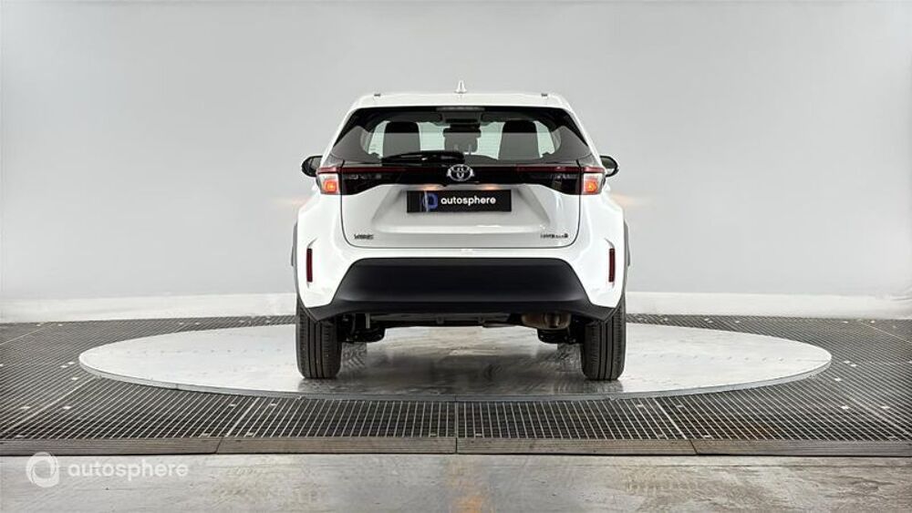 Yaris Cross 116h Dynamic MY22 2023 occasion 69200 V&eacute;nissieux