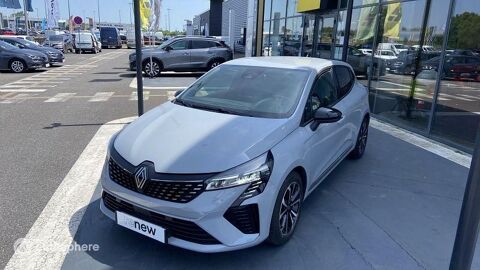 Renault Clio 1.6 E-Tech 145ch full hybrid Techno 2024 occasion Romilly-sur-Seine 10100