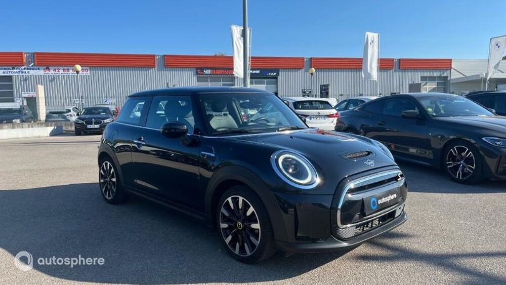 Cooper SE 184ch Essential BVA 5CV 2023 occasion 13700 Marignane