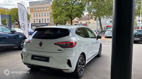 Clio 1.6 E-Tech 145ch full hybrid Techno 2023 occasion 92000 Nanterre