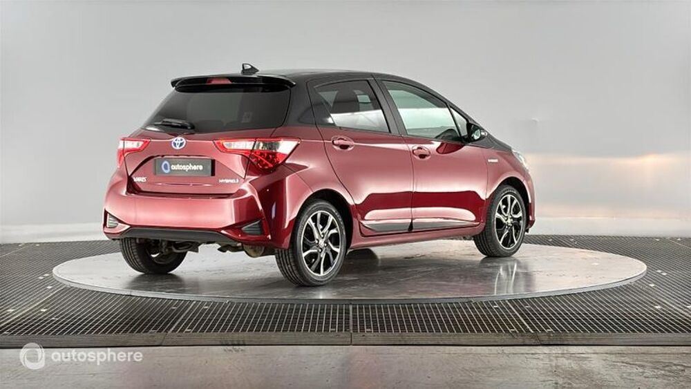 Yaris 100h Collection 5p RC18 2018 occasion 01120 DAGNEUX