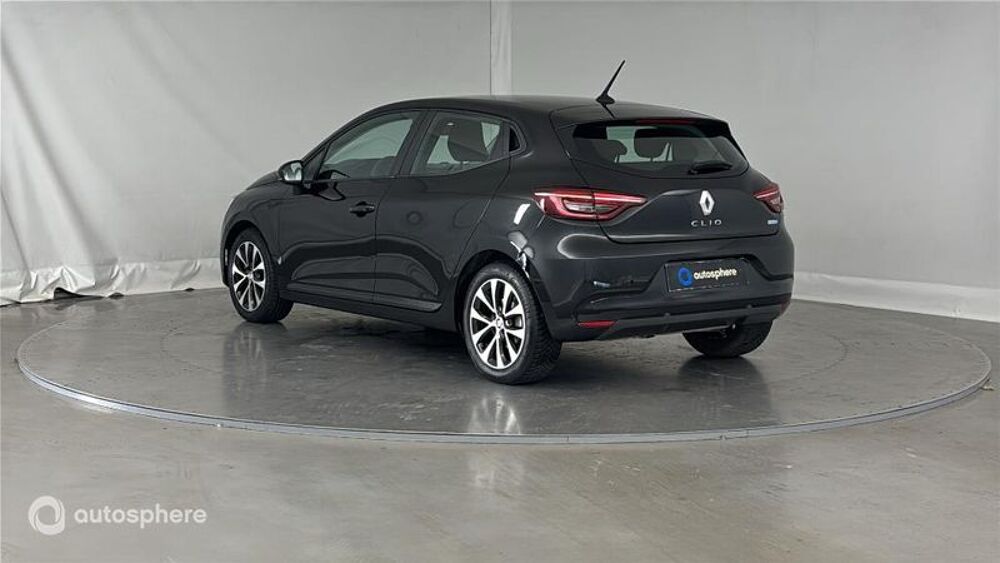 Clio 1.6 E-Tech hybride 145ch Equilibre 2023 occasion 51000 Ch&acirc;lons-en-Champagne