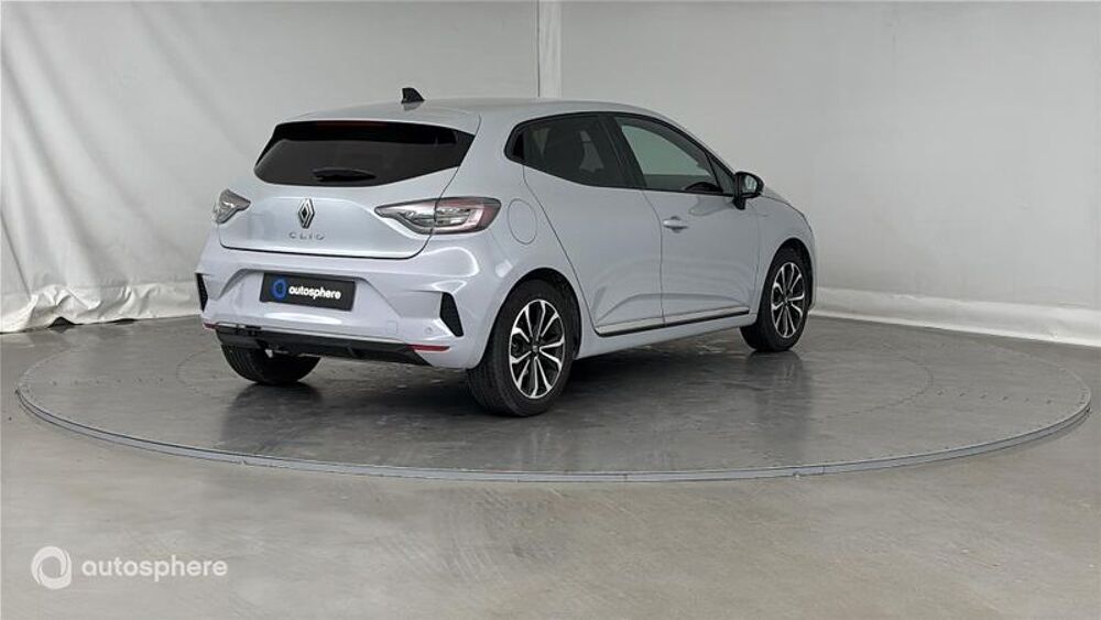 Clio 1.6 E-Tech 145ch full hybrid Techno 2023 occasion 51100 Reims