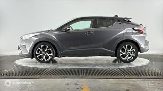 C-HR 122h Distinctive 2WD E-CVT RC18 2017 occasion 69410 Champagne-au-Mont-d'Or