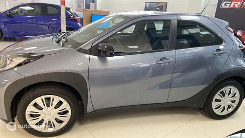 Aygo 1.0 VVT-i 72ch Dynamic S-CVT MY24 2025 occasion 75017 Paris