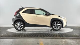 Aygo 1.0 VVT-i 72ch Collection S-CVT 2022 occasion 69200 V&eacute;nissieux