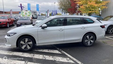 Passat 1.5 eTSI 150ch Life Plus DSG7 2024 occasion 08000 Charleville-M&eacute;zi&egrave;res
