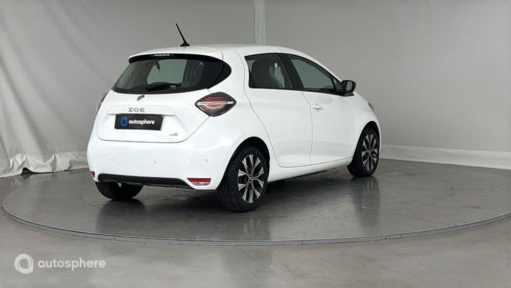 Zo&eacute; E-Tech Evolution charge normale R110 - 22B 2022 occasion 51000 Ch&acirc;lons-en-Champagne