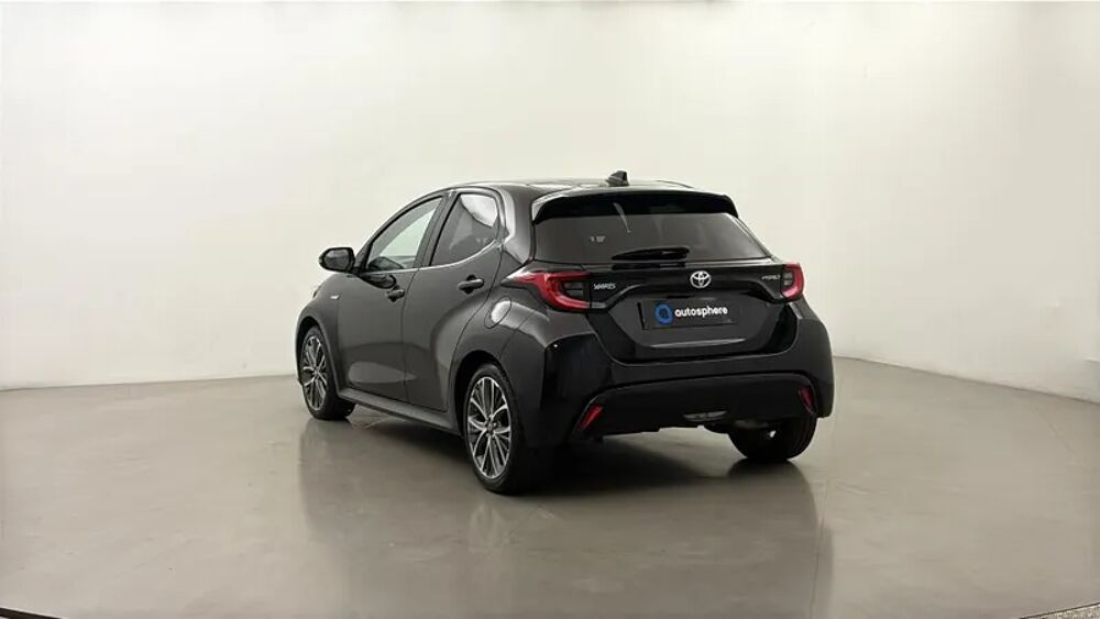 Yaris 116h Iconic 5p MY21 2021 occasion 44000 Nantes