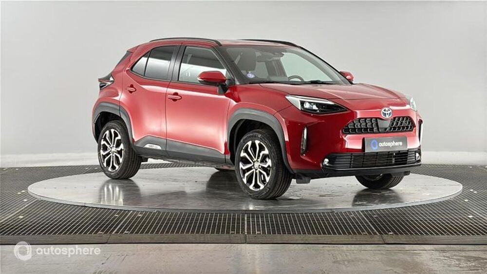 Yaris Cross 116h Design AWD-i MY22 2023 occasion 74330 &Eacute;pagny Metz Tessy