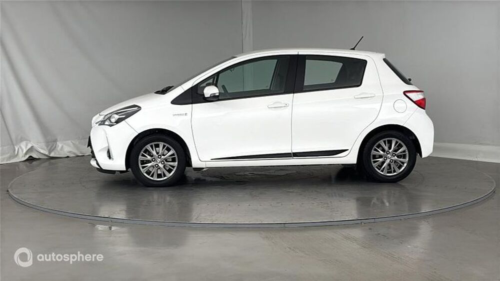 Yaris 100h Dynamic 5p RC19 2020 occasion 51100 Reims