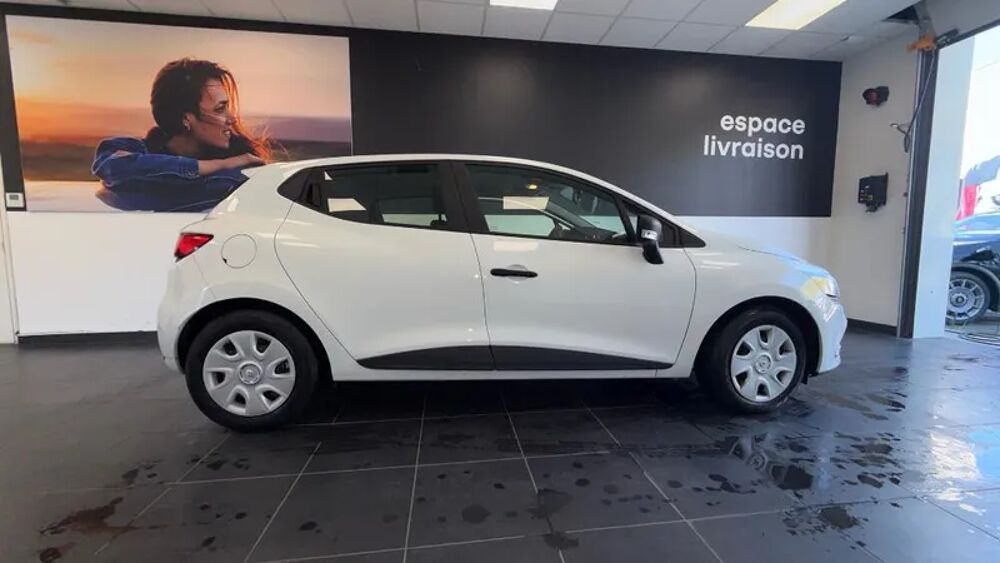 Clio 1.5 dCi 75ch energy Air E6C 2018 occasion 84120 Pertuis