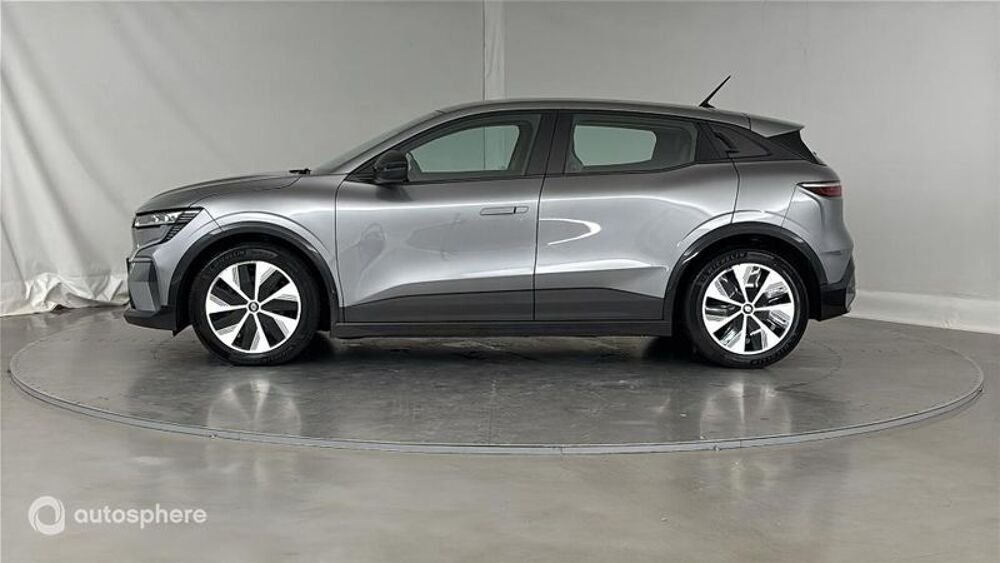 M&eacute;gane E-Tech Electric EV60 220ch Equilibre super charge 2023 occasion 51100 Reims