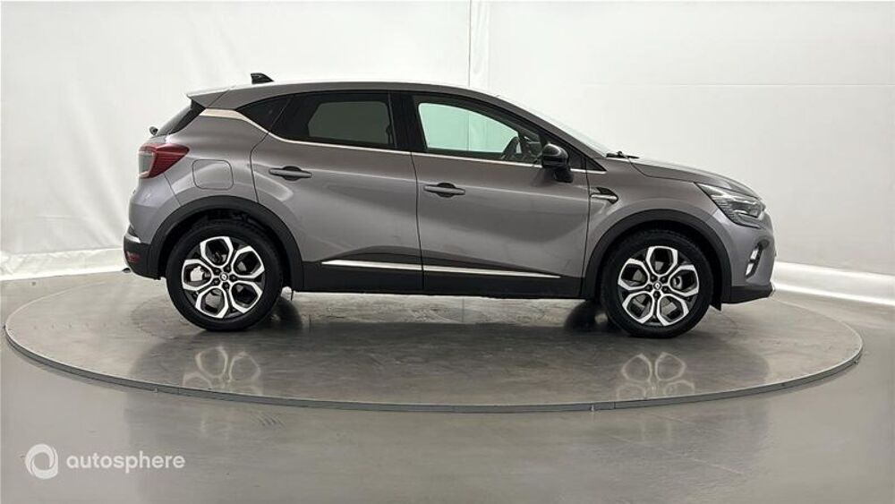 Captur 1.6 E-Tech hybride 145ch Techno 2023 occasion 51000 Ch&acirc;lons-en-Champagne
