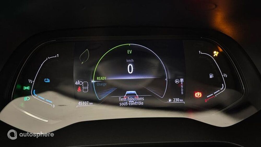 Captur 1.6 E-Tech hybride 145ch Evolution 2023 occasion 44000 Nantes