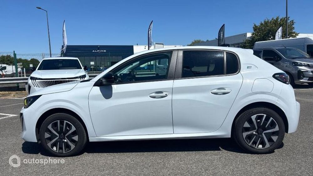 208 e- 136ch 50 kWh Business 2026 occasion 60740 Saint-Maximin