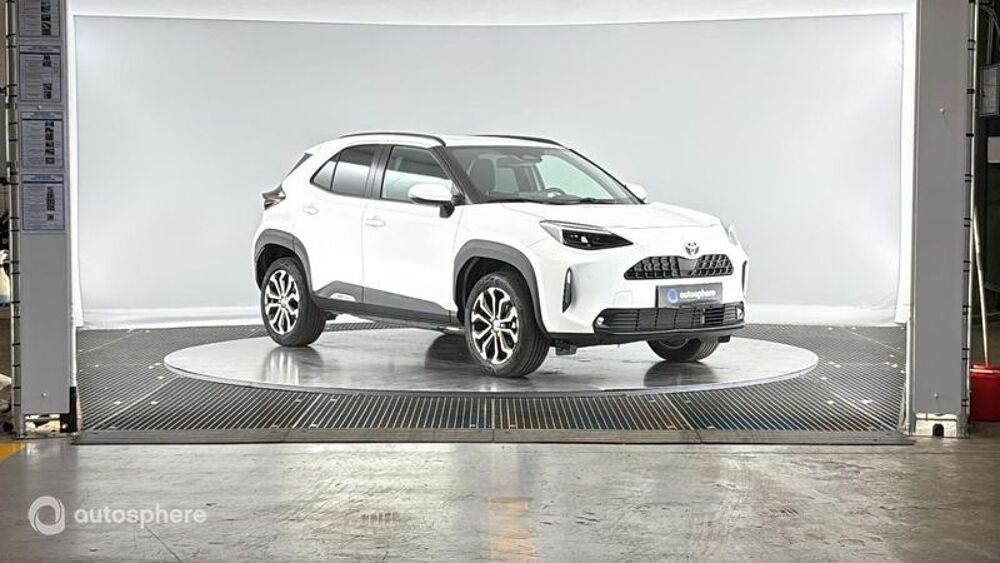 Yaris Cross 130h Design MY25 2025 occasion 69140 Rillieux-la-Pape