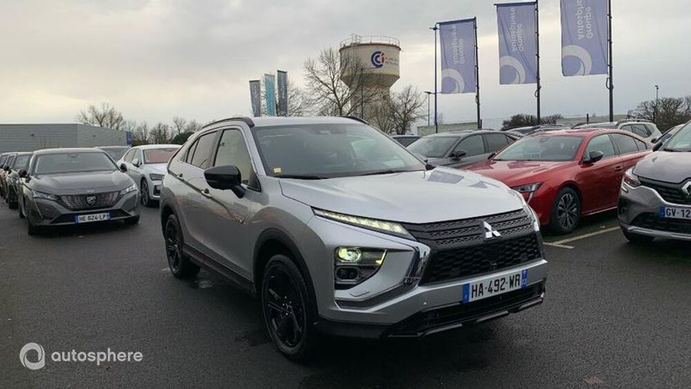 Eclipse Cross 2.4 MIVEC PHEV 188ch Black Collection 4WD 2023 2024 occasion 03100 Montlu&ccedil;on