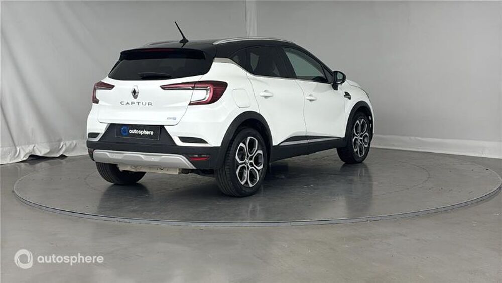 Captur 1.6 E-Tech hybride rechargeable 160ch Intens -21 2022 occasion 10000 Troyes