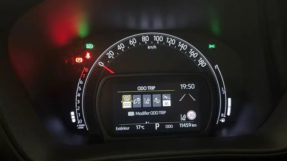 Aygo 1.0 VVT-i 72ch Dynamic S-CVT 2023 occasion 92600 Asni&egrave;res-sur-Seine
