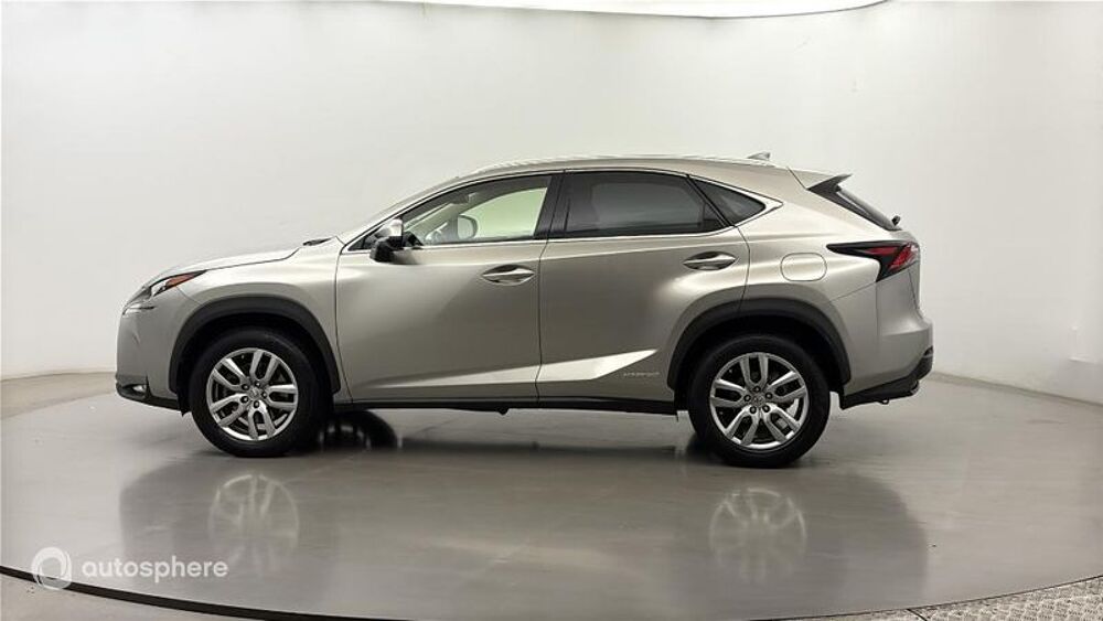 NX 300h 4WD Luxe Euro6d-T 2017 occasion 03110 Charmeil