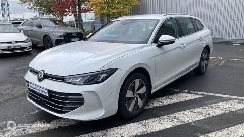 Annonce voiture Volkswagen Passat 32999 €