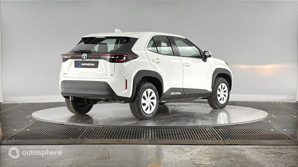 Yaris Cross 116h Dynamic MY22 2023 occasion 69200 V&eacute;nissieux