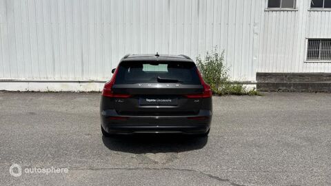 V60 B4 197ch Ultra Style Dark DCT 7 2025 occasion 08000 Charleville-M&eacute;zi&egrave;res