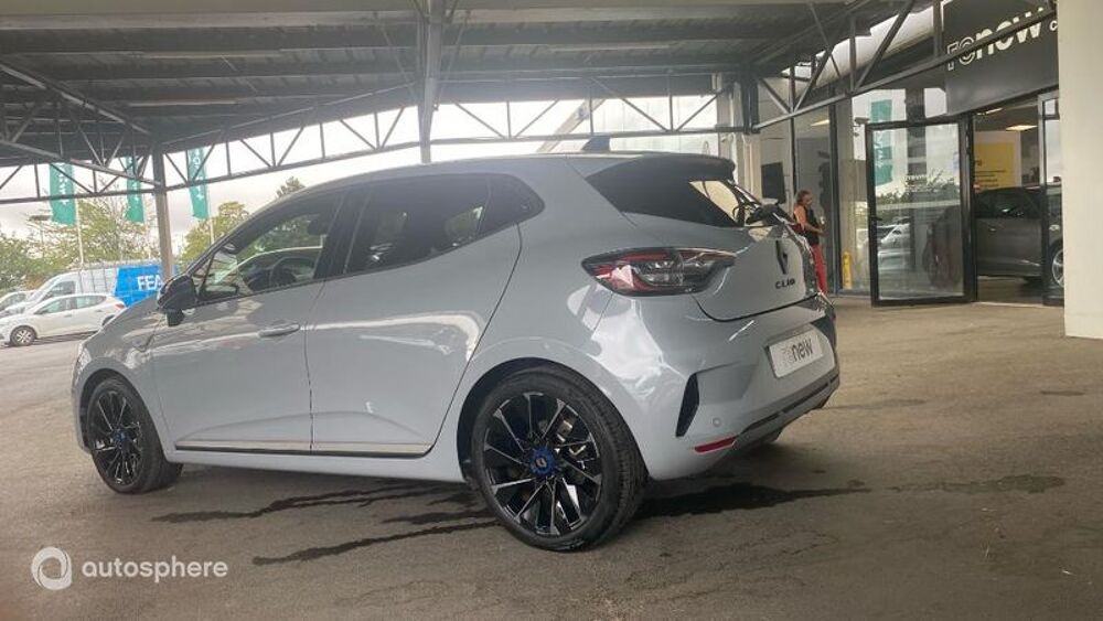 Clio 1.6 E-Tech 145ch full hybrid esprit Alpine - 24 2025 occasion 62800 Li&eacute;vin