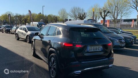 Classe GLA 200 163ch Progressive Line 7G-DCT 2023 occasion 77240 Vert-Saint-Denis