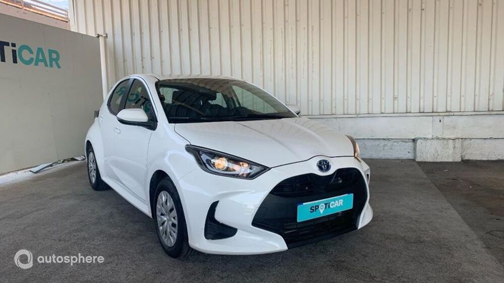Yaris 116h Dynamic 5p MY22 2023 occasion 13300 Salon-de-Provence