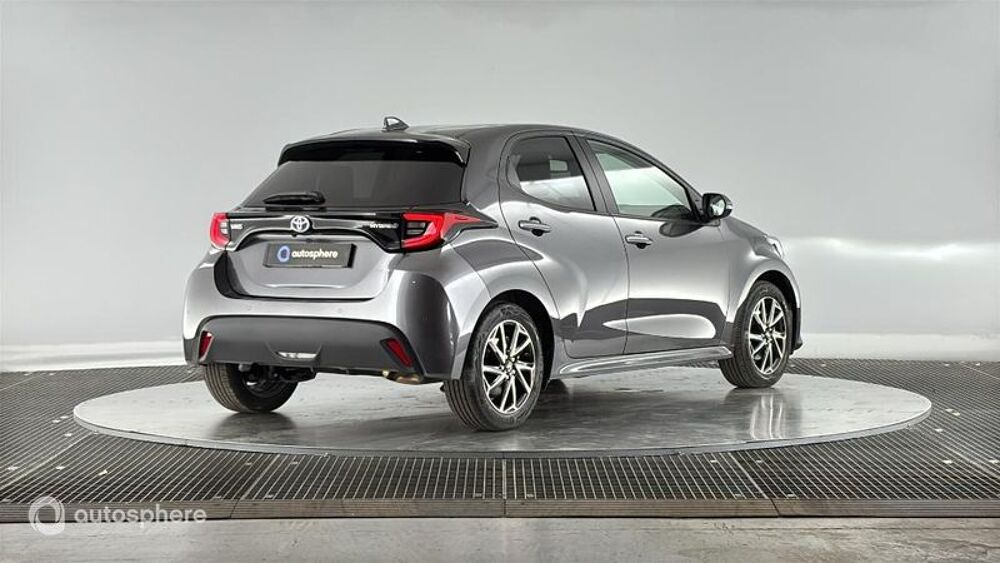 Yaris 116h Design 5p MY22 2023 occasion 74330 &Eacute;pagny Metz Tessy