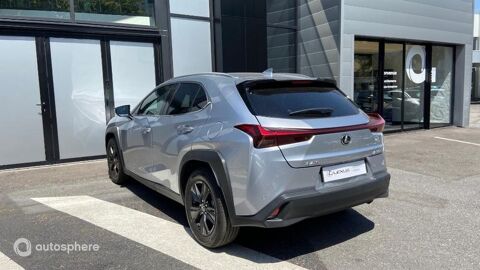 UX 300h Luxe 2WD MC25 2026 occasion 92000 NANTERRE