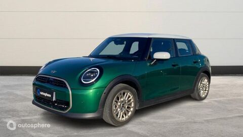 Mini Cooper C 156ch Favoured DKG7 2024 occasion Aix-en-Provence 13100