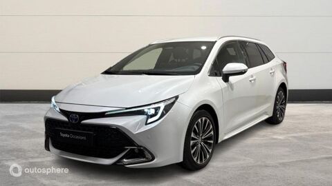 Toyota Corolla 1.8 140ch Design MY24 2025 occasion Paris 75005