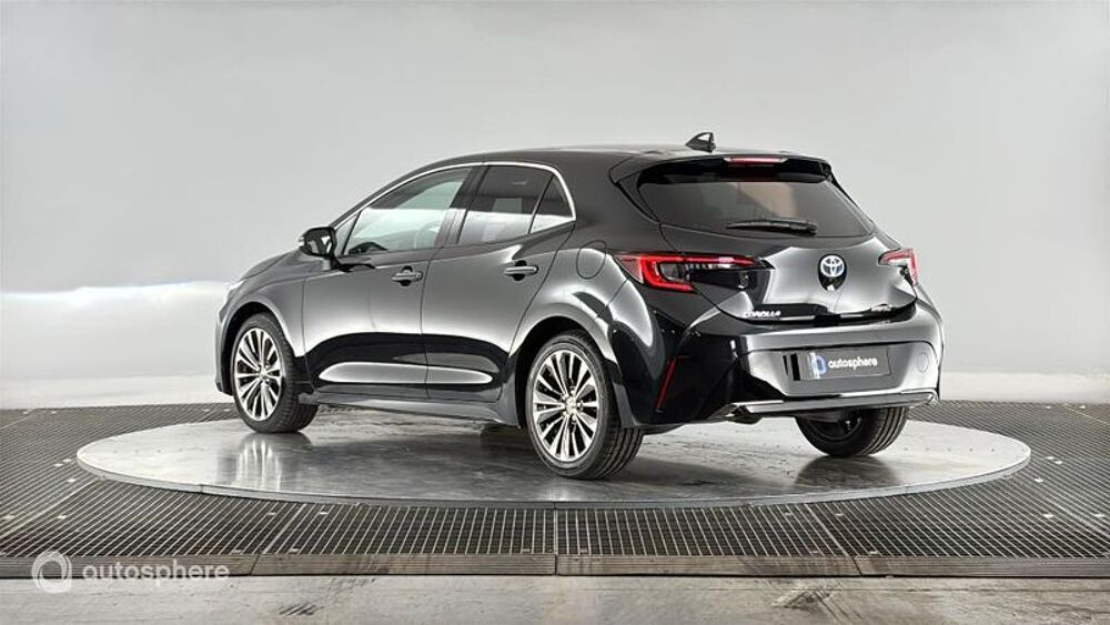 Corolla 1.8 140ch Design MY23 2023 occasion 69200 V&eacute;nissieux