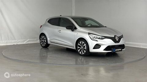 Clio 1.6 E-Tech hybride 145ch Techno 2023 occasion 59320 Sequedin
