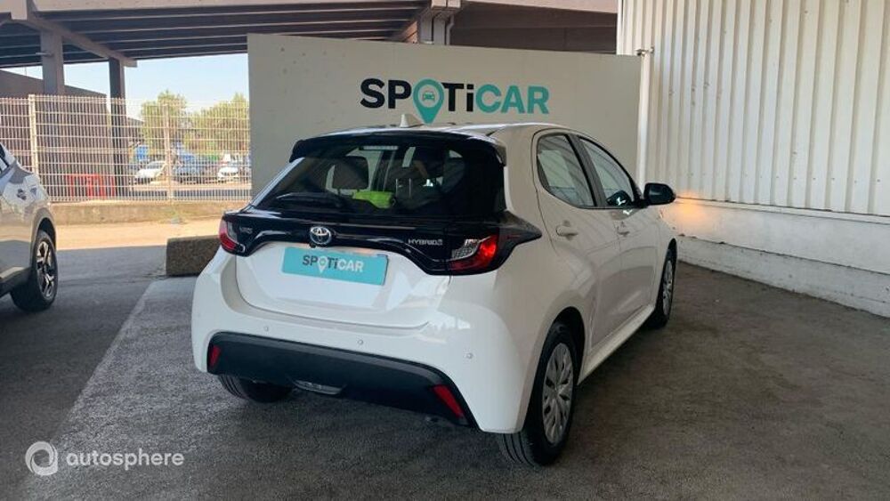 Yaris 116h Dynamic 5p MY22 2023 occasion 13300 Salon-de-Provence