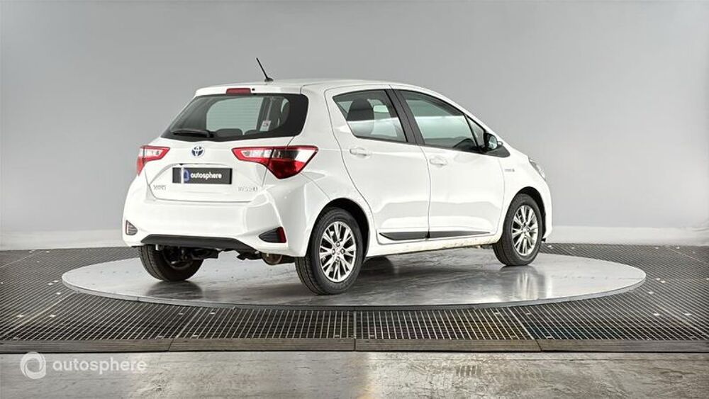 Yaris 100h Dynamic 5p RC18 2018 occasion 69200 V&eacute;nissieux